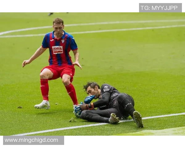 巴塞罗那与埃瓦尔精彩对决集锦回顾与分析